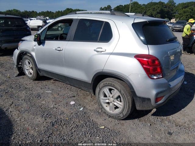 2021 CHEVROLET TRAX FWD LT 3