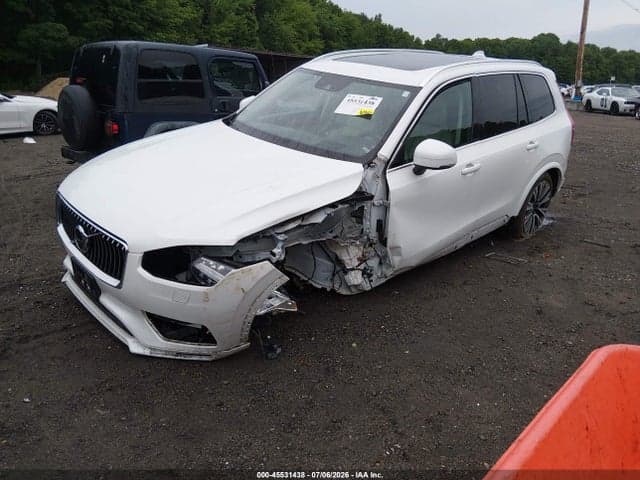 2020 VOLVO XC90 T6 MOMENTUM 6 PASSENGER 2