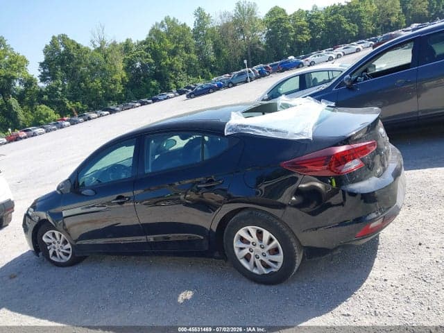 2019 HYUNDAI ELANTRA SE 14