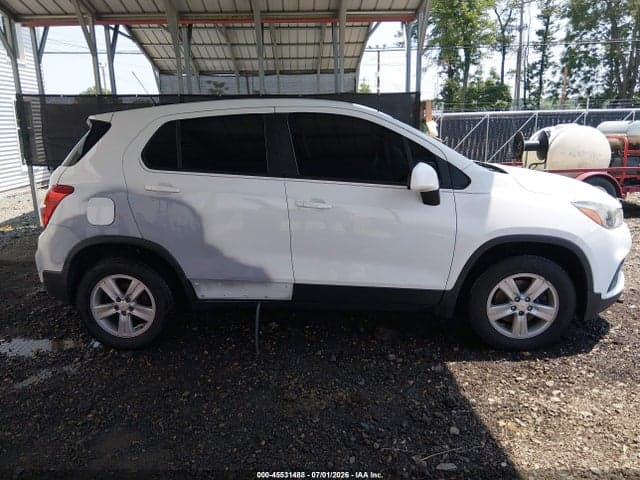 2017 CHEVROLET TRAX LS 13
