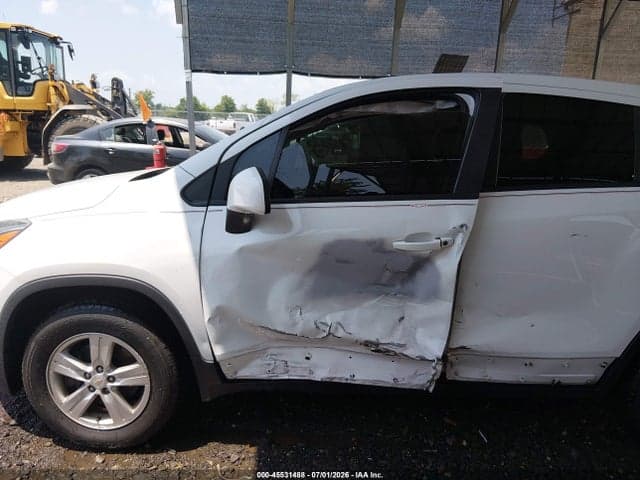 2017 CHEVROLET TRAX LS 6