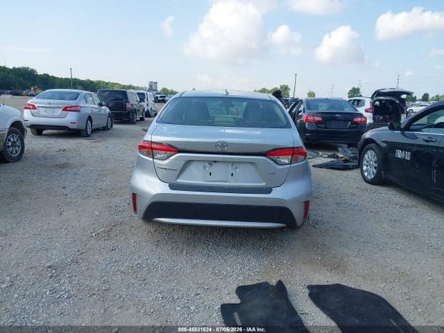 2021 TOYOTA COROLLA LE 16