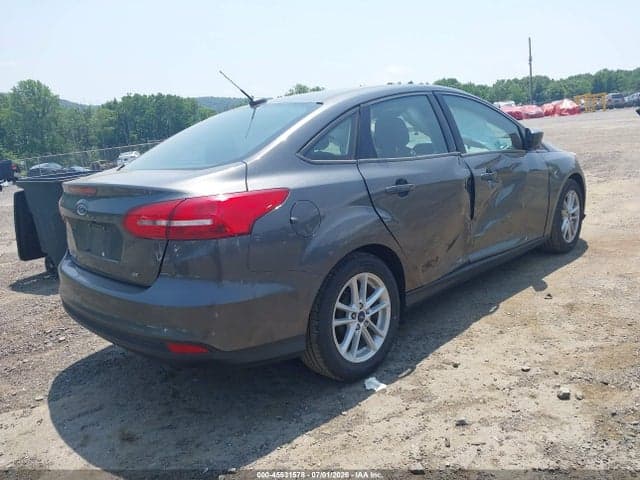 2018 FORD FOCUS SE 4