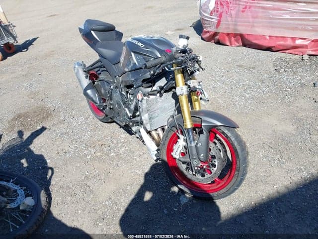 2026 SUZUKI GSX-R750