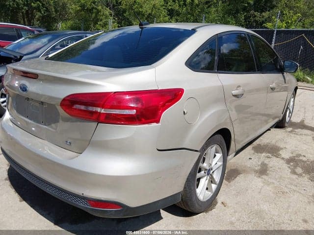 2017 FORD FOCUS SE 4