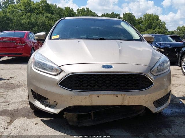 2017 FORD FOCUS SE 6