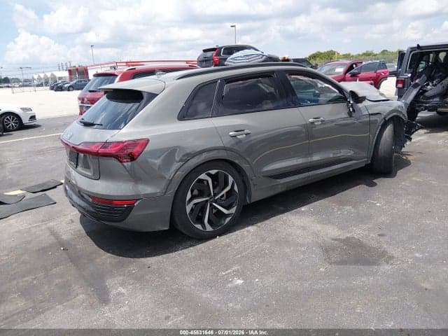 2024 AUDI Q8 E-TRON PREMIUM PLUS QUATTRO 4