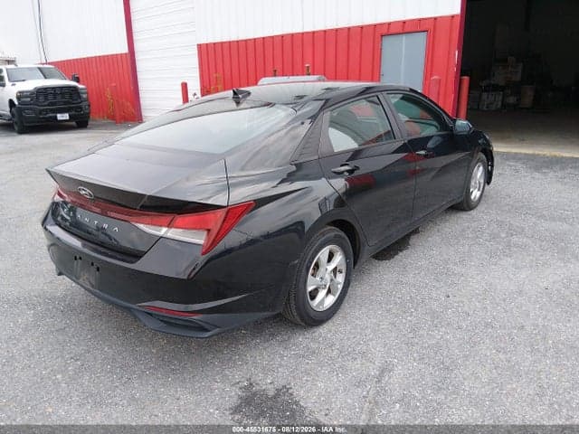 2023 HYUNDAI ELANTRA SE 4