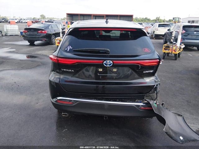 2024 TOYOTA VENZA LIMITED 16