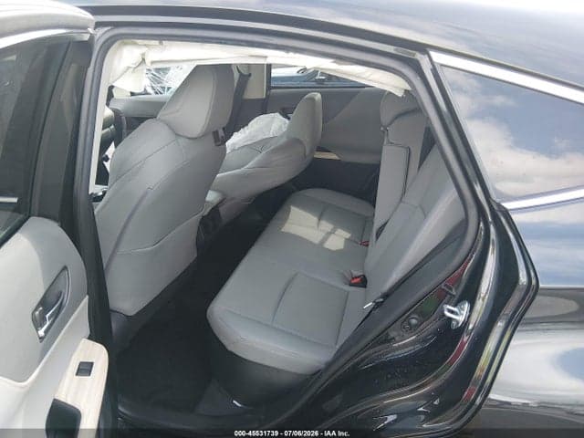 2024 TOYOTA VENZA LIMITED 8