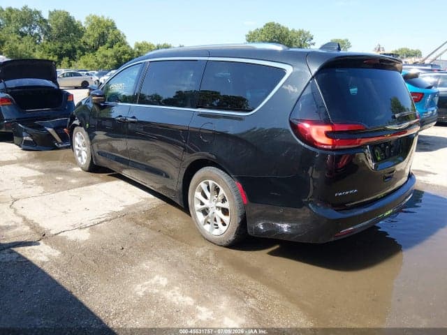 2021 CHRYSLER PACIFICA TOURING L 3
