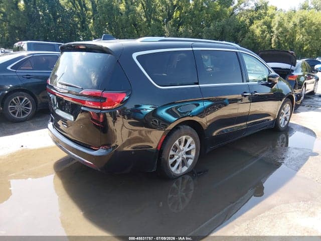 2021 CHRYSLER PACIFICA TOURING L 4