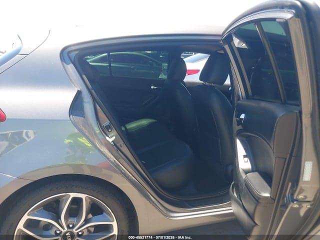2016 KIA FORTE SX 8
