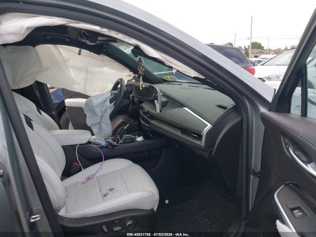 2024 CADILLAC XT4 SPORT 5