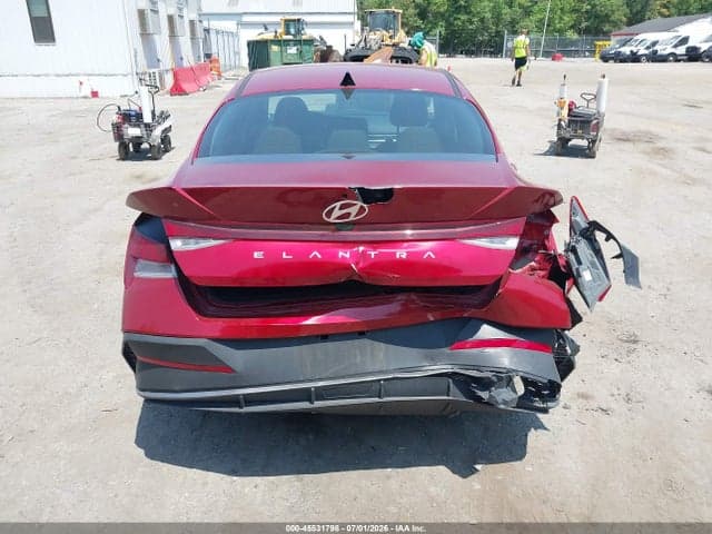 2025 HYUNDAI ELANTRA SE 6
