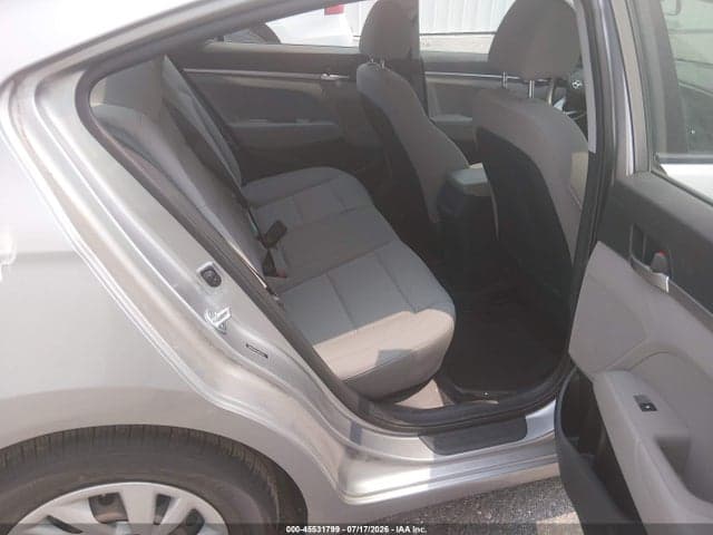 2020 HYUNDAI ELANTRA SE 8