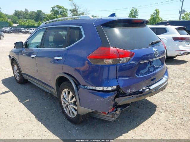 2017 NISSAN ROGUE SV 3