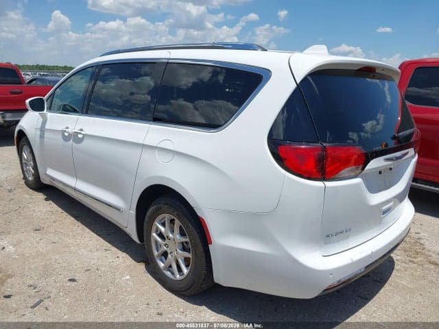 2020 CHRYSLER PACIFICA TOURING L 3