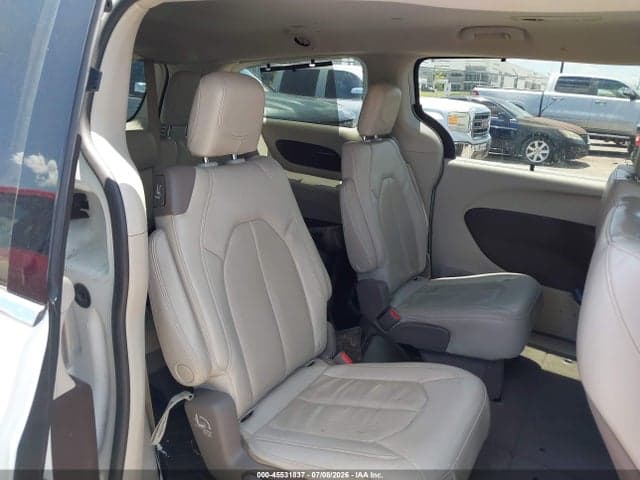 2020 CHRYSLER PACIFICA TOURING L 8