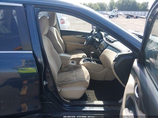 2016 NISSAN ROGUE S 5