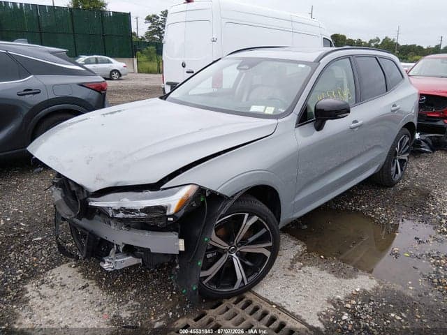 2025 VOLVO XC60 B5 ULTRA 2