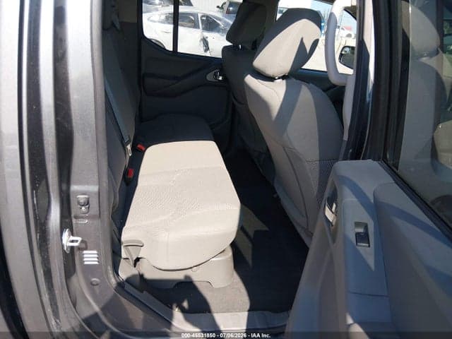 2021 NISSAN FRONTIER SV 4X4 8