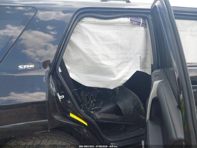 2018 TOYOTA 4RUNNER SR5 PREMIUM 8