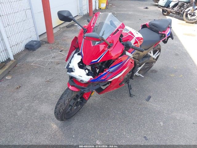 2025 HONDA CBR500 RA 2