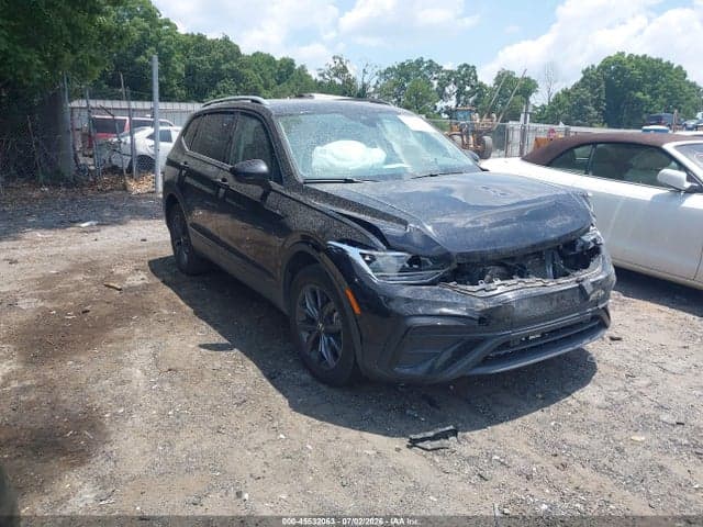 2022 VOLKSWAGEN TIGUAN 2.0T SE