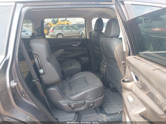 2023 SUBARU ASCENT LIMITED 7-PASSENGER 8