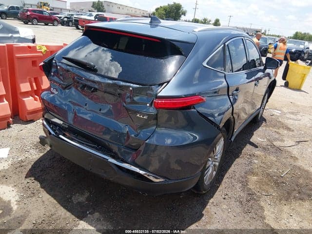 2023 TOYOTA VENZA XLE 4