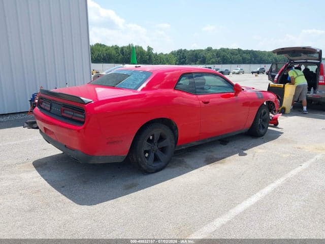 2017 DODGE CHALLENGER SXT 4