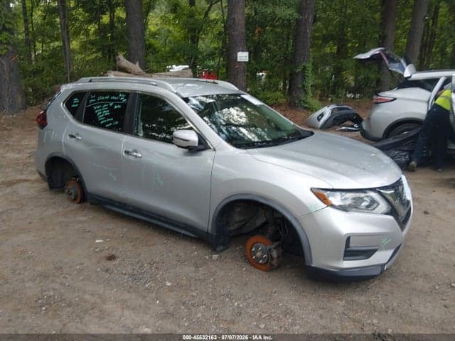 2018 NISSAN ROGUE SV 1