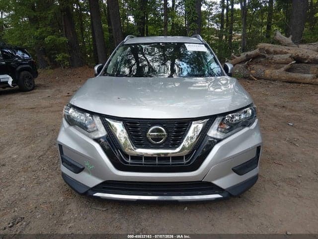 2018 NISSAN ROGUE SV 11