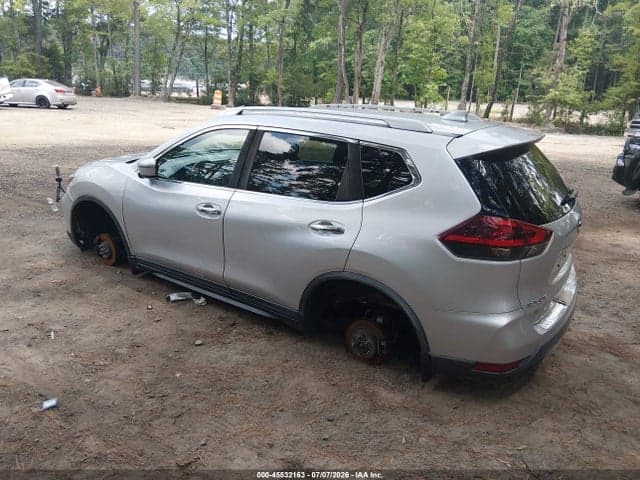 2018 NISSAN ROGUE SV 3