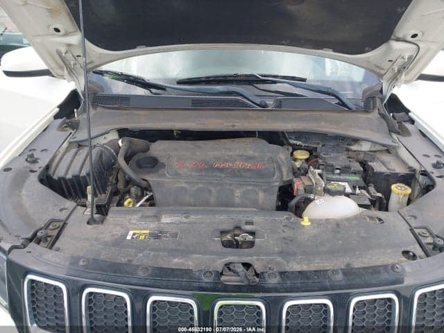 2018 JEEP COMPASS LATITUDE FWD 10