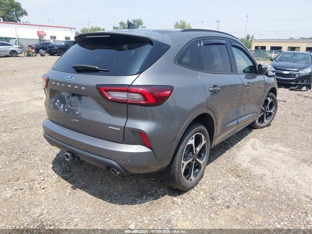 2024 FORD ESCAPE ST-LINE SELECT 4