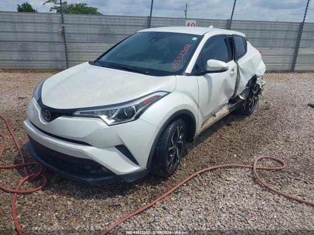 2018 TOYOTA C-HR XLE PREMIUM 2