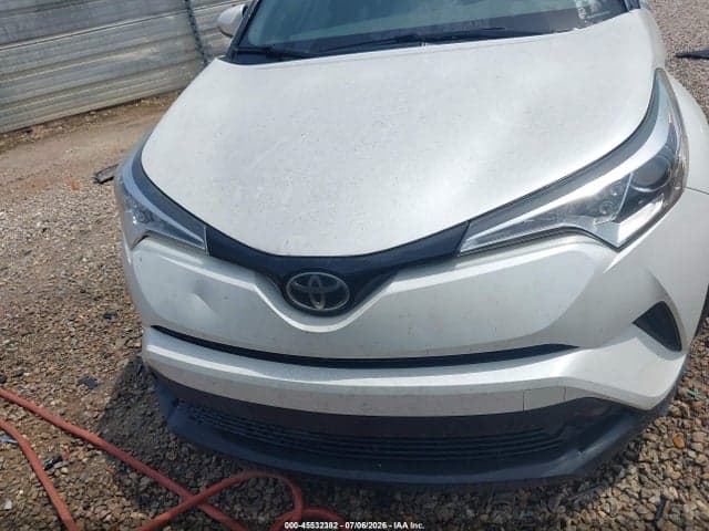 2018 TOYOTA C-HR XLE PREMIUM 12