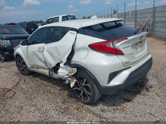 2018 TOYOTA C-HR XLE PREMIUM 3