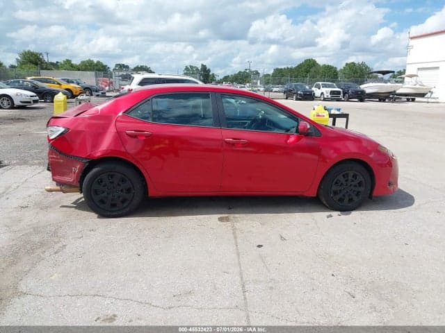 2018 TOYOTA COROLLA LE 13