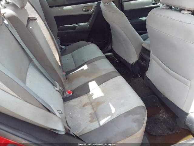 2018 TOYOTA COROLLA LE 8