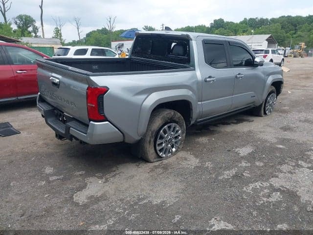 2025 TOYOTA TACOMA LIMITED 4