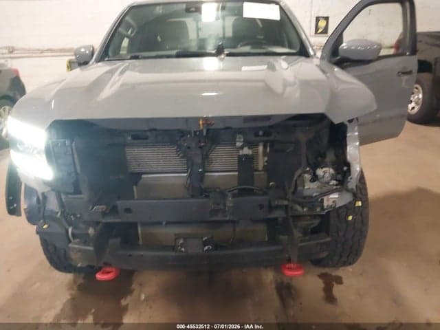 2022 NISSAN FRONTIER PRO-4X 4X4 6