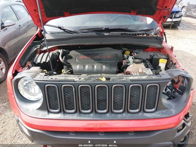 2017 JEEP RENEGADE TRAILHAWK 10