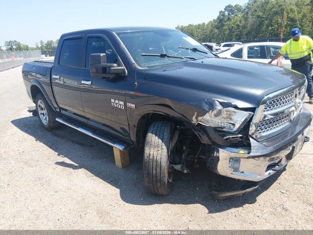 2017 RAM 1500 LARAMIE 4X4 5'7 BOX