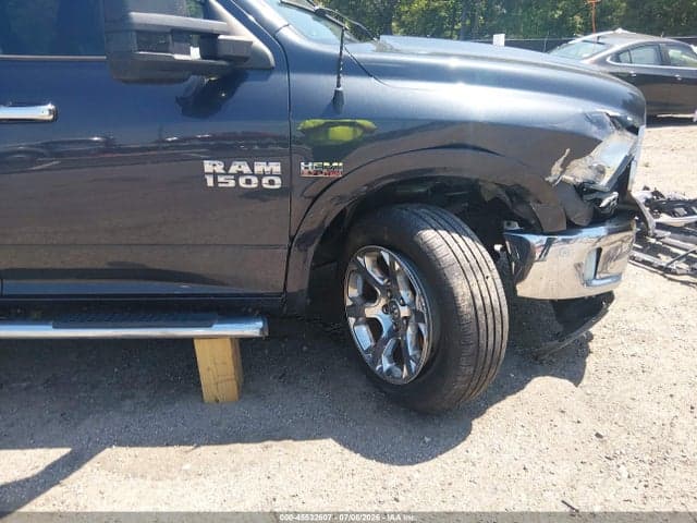 2017 RAM 1500 LARAMIE 4X4 5'7 BOX 6