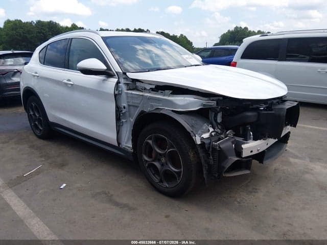 2018 ALFA ROMEO STELVIO TI AWD