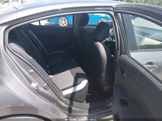 2021 NISSAN VERSA SV XTRONIC CVT 8