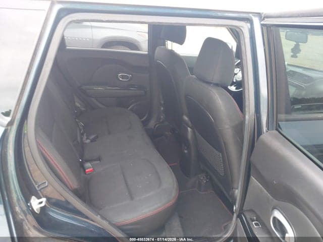 2018 KIA SOUL + 8